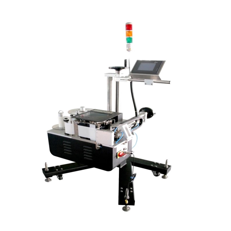 Instant printing and labeling machine